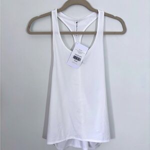 Fabletics Women’s White Peggy Tank NWT Size Medium Moisture Wicking
